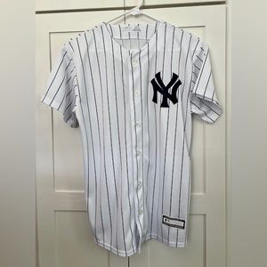 ***JETER JERSEY***original merchandise Major League Baseball